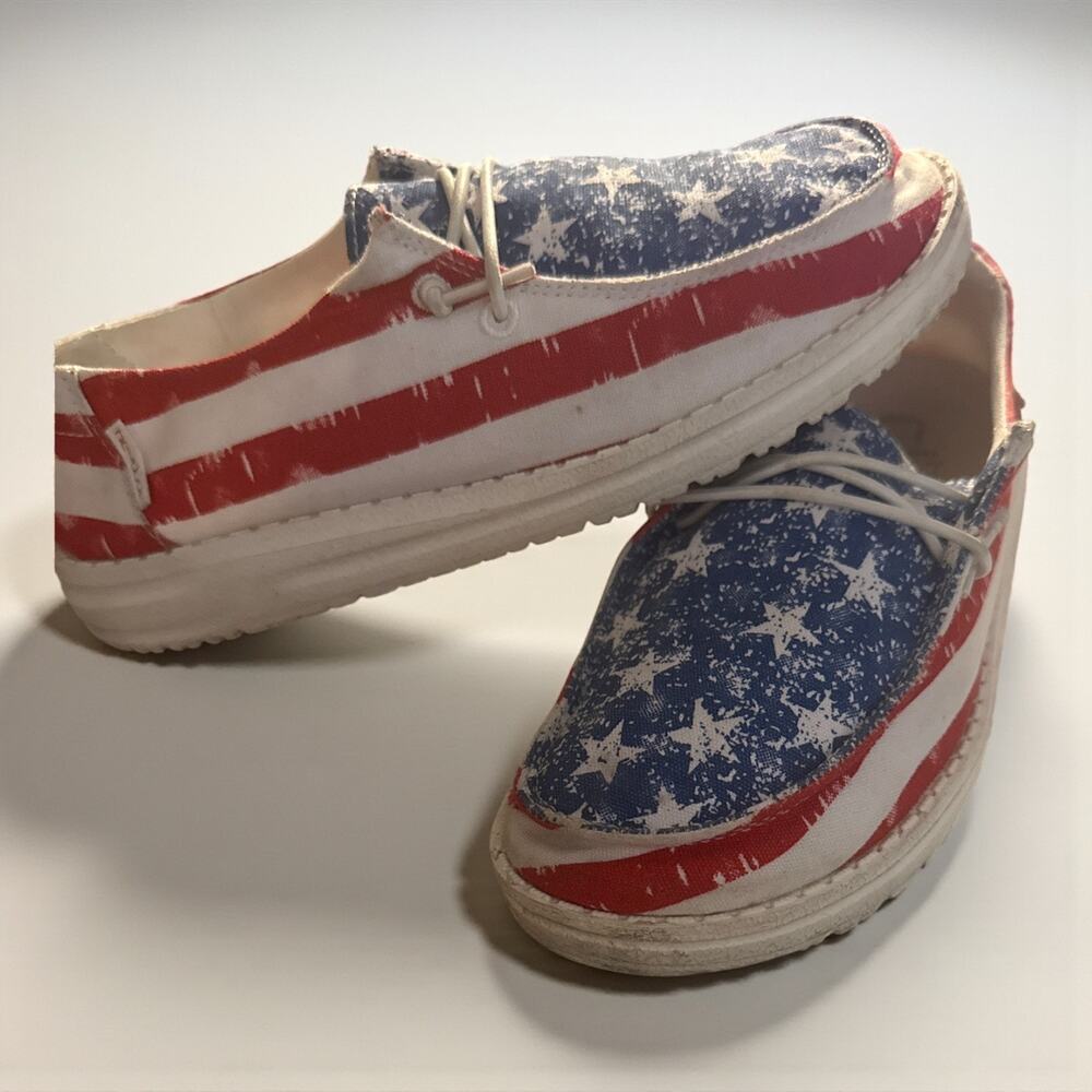 Hey Dude Wally Patriotic Stars & Stripes Slip On Shoes Youth Size 3 USA Flag